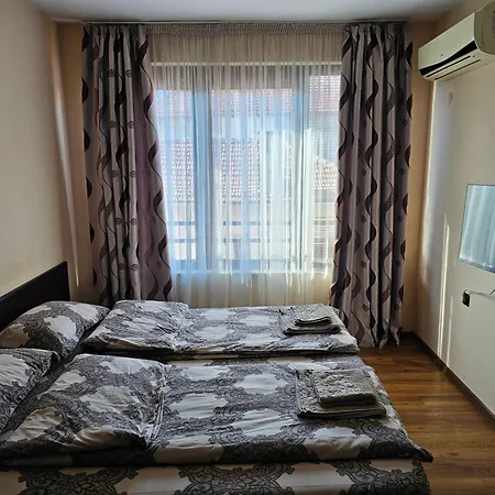 City Sandanski Apartamento